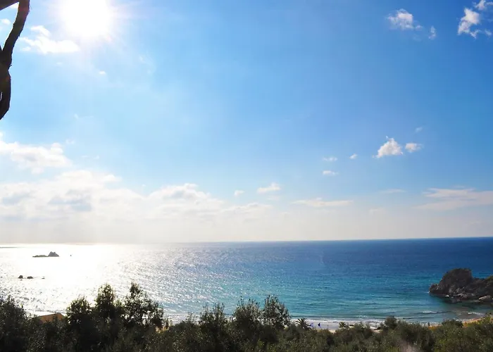 Luxury Loft With Pool - Beach, Corfu Апартаменты *